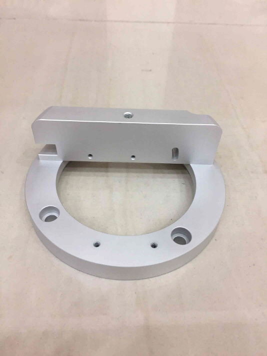 AMAT P/N : 0020-13973 , BLOCK, MOUNTING, TOP SENSOR LLKA, WBLL