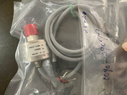 AMAT P/N : 0090-09077 , SENSOR, PRESSURE (VCR), H2O VDSII